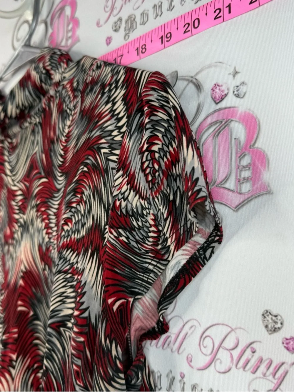 Melanie Lyne Short Sleeve Tee Shirt Top wavy pattern with Red, Black & Cream - Picture 4 of 9